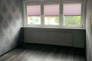 Modernisierte Maisonettewohnung mit großem Sonnenbalkon, Klimaanlage und Einbauküche – 45359 Bedingrade, Essen – Vorschaubild 7