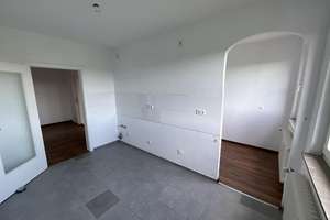 Traumhafte 2-Zimmer-Wohnung in Velbert mit Wunderschönem Blick ins Grün – Von-Humboldt-Straße 8, 42549 Velbert-Mitte, Velbert – Vorschaubild 7