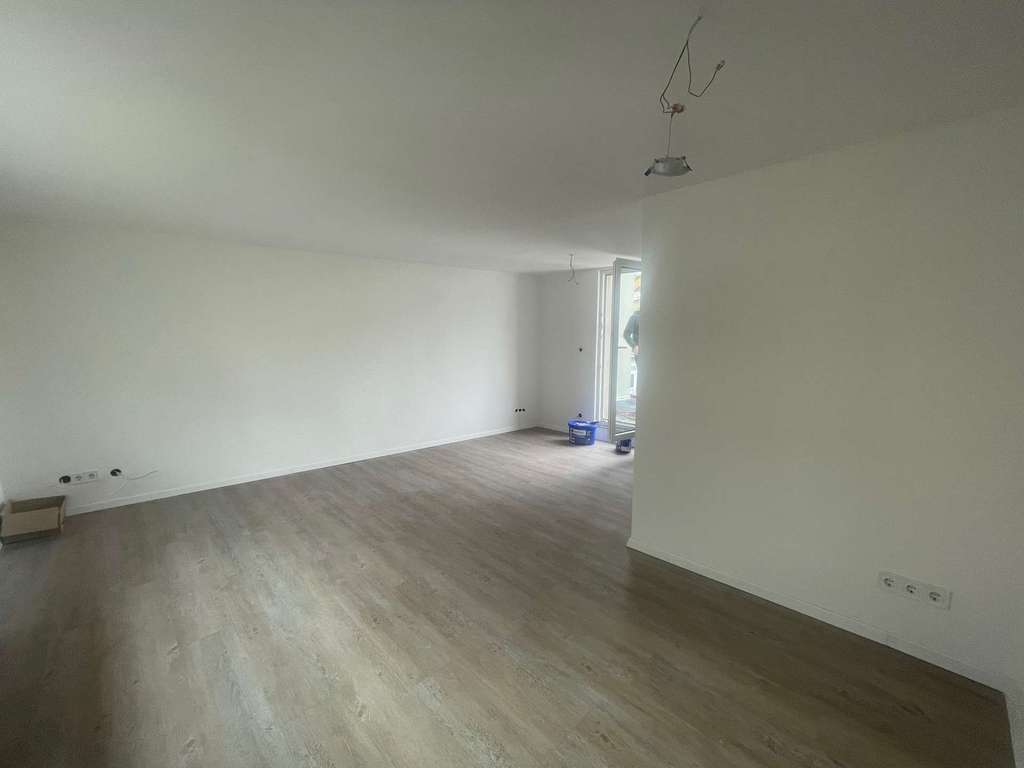 Immobilie in Roßwein - Reihenmittelhaus 2022/2023 komplett saniert - Bild 3