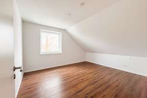 Oldenburg von ganz oben! Dachgeschosswohnung mit großer Terrasse und toller Ausstattung! – Die vollständige Adresse der Immobilie erhältst du vom Anbieter., 26135 Drielaker Moor, Oldenburg (Oldenburg) – Vorschaubild 14