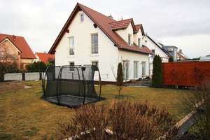 Attraktives Einfamilienhaus mit Doppelgarage – Die vollständige Adresse der Immobilie erhältst du vom Anbieter., 86507 Kleinaitingen – Vorschaubild 2