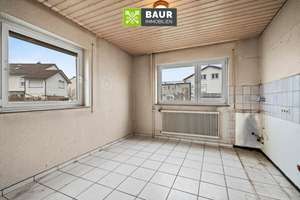Bad Saulgau – Einfamilienhaus mit großem Garten – wartet auf seine neue Familie! – Die vollständige Adresse der Immobilie erhältst du vom Anbieter., 88348 Bad Saulgau – Vorschaubild 8