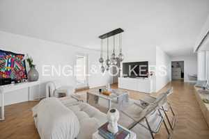 Exklusive 4,5-Zimmer-Wohnung mit zwei traumhaften Dachterrassen – München – Vorschaubild 4