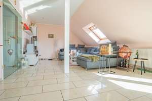 Maisonettewohnung mit Doppelgarage in naturnaher Lage von Bielefeld-Quelle! – 33649 Brackwede, Bielefeld – Vorschaubild 2