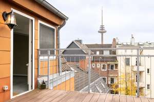 Charmante 1-Zimmer-Wohnung mit großer Dachterrasse – derzeit leerstehend und sofort bezugsfrei – Die vollständige Adresse der Immobilie erhältst du vom Anbieter., 24113 Hassee, Kiel – Vorschaubild 2
