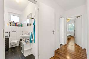 Kapitalanlage gesucht? Solide vermietete 4-Zimmer-Wohnung mit Loggia, Aufzug und zwei Stellplätzen – Die vollständige Adresse der Immobilie erhältst du vom Anbieter., 53123 Duisdorf, Bonn – Vorschaubild 24