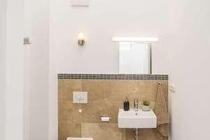 Exklusive Dachgeschosswohnung mit Terrasse in bester Lage in Berlin-Mitte – Die vollständige Adresse der Immobilie erhältst du vom Anbieter., 10178 Mitte (Ortsteil), Berlin – Vorschaubild 8