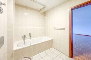 Property thumbnail 10