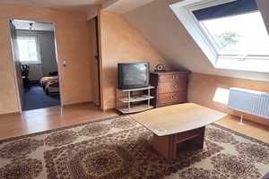 Großes Einfamilienhaus mit Renovierungsbedarf, aber viel Potenzial auf schönem Grundstück – Bamberg (Kreis) – Vorschaubild 14