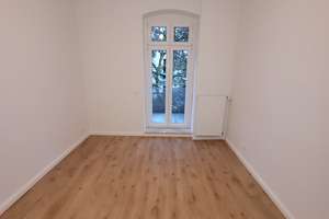 Modernisiert - 3 Zimmer mit Einbauküche und Balkon – Jagowstr. 15, 10555 Moabit, Berlin – Vorschaubild 6