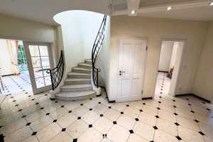 Villa mit luxuriöser Ausstattung – exklusive Lage zw. Nürnberg und Schwabach – Schwabach – Vorschaubild 8
