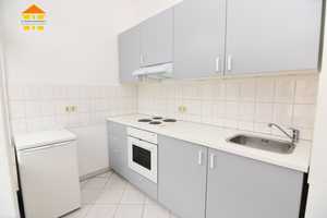 Tolle Singlewohnung mit EBK zu unschlagbarem Preis! – Zietenstraße 73, 9130 Chemnitz – Vorschaubild 1