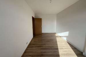 Helle Wohnung mit Balkon in Hilbersdorf – Stellplatz optional verfügbar – Zeißstraße  26, 9131 Hilbersdorf, Chemnitz – Vorschaubild 11