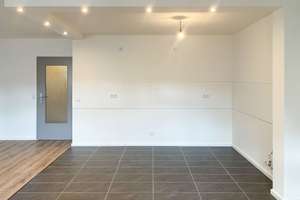 Leipzig-Plagwitz I sanierte 2-Zimmer Wohnung I West-Balkon I Tageslichtbad I Keller – Die vollständige Adresse der Immobilie erhältst du vom Anbieter., 4229 Plagwitz, Leipzig – Vorschaubild 9