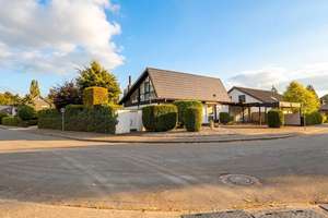 AUSSERGEWÖHNLICHES EINFAMILIENHAUS IN KREFELD-KLIEDBRUCH!