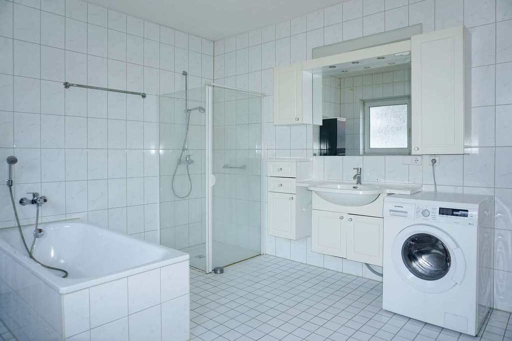 Immobilie in Höchstädt a.d.Donau - Senioren aufgepasst - Wohnung im Bungalowstil in Höchstädt a. d. Donau - Bild 4