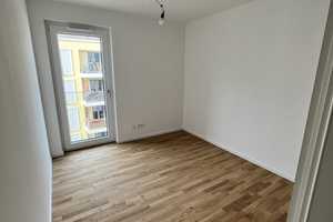 Neuwertige 3-Zimmer-Wohnung mit Balkon und EBK in Berlin – Berlin – Vorschaubild 6