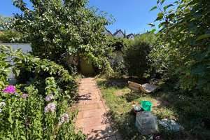 Großes, charmantes RMH mit Garten und Terrasse in Kirchheim b. München sucht neue Familie! – Die vollständige Adresse der Immobilie erhältst du vom Anbieter., 85551 Kirchheim bei München – Vorschaubild 14