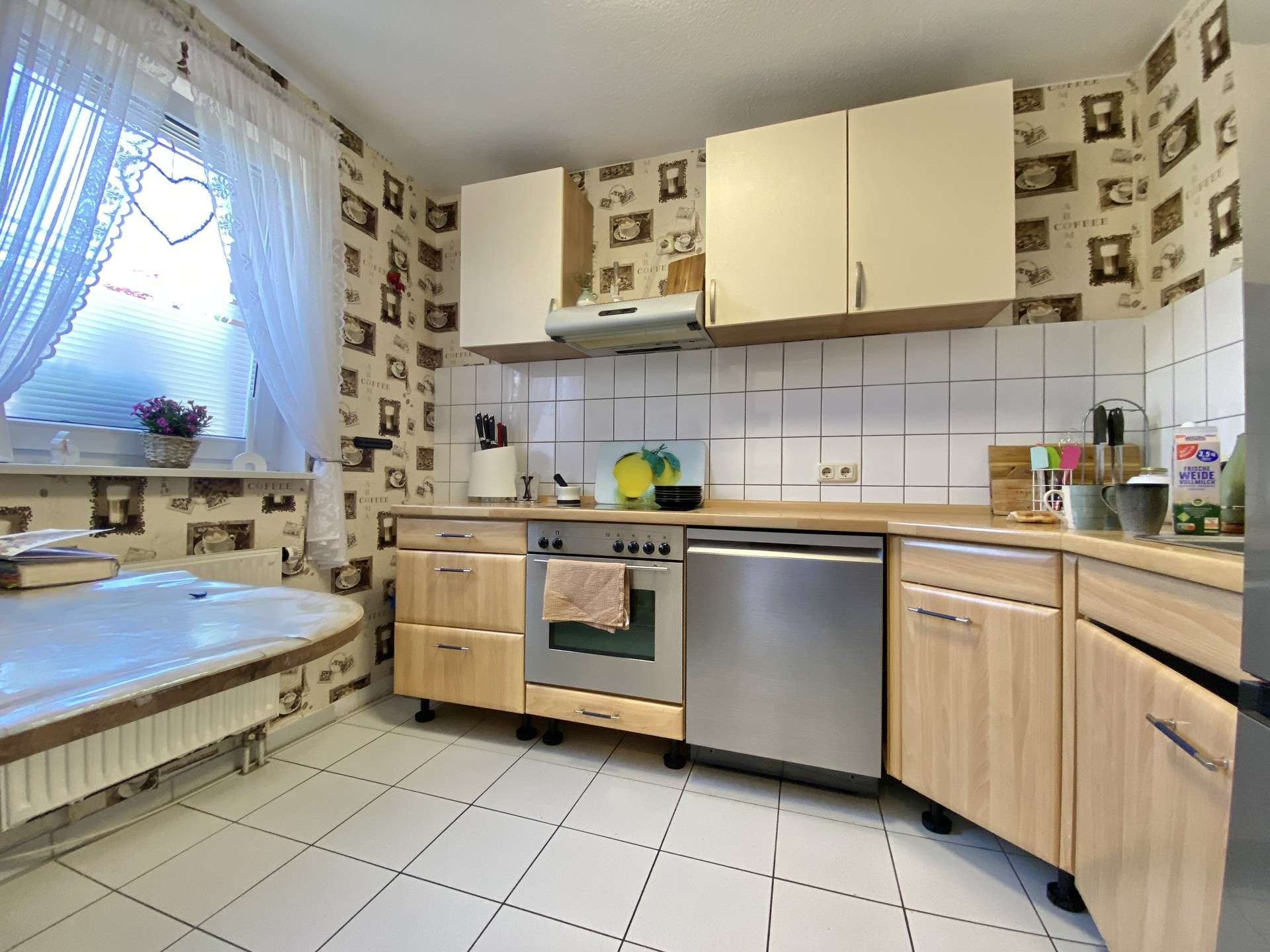 Immobilie in Espelkamp - Familienfreundliches Reihenhaus mit 5 SZ & Garten - nur für kinderreiche Familien mit WBS /Anleger - Bild 0