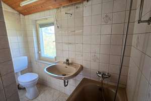 Schnuckeliges Reihenmittelhaus mit Terrasse und Garten in Ortsrandlage sucht neue Familie! – Die vollständige Adresse der Immobilie erhältst du vom Anbieter., 71272 Renningen – Vorschaubild 17