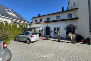 Modernisiertes Familienhaus mit großem Garten, Wintergarten & 6 Stellplätzen in Toplage Ostfildern – Die vollständige Adresse der Immobilie erhältst du vom Anbieter., 73760 Ostfildern – Vorschaubild 2