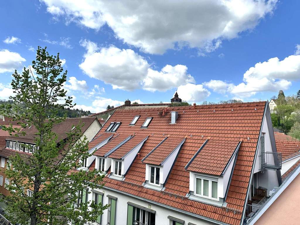 Tolle Maisonette-Wohnung in ES-City mit TG-Stellplatz