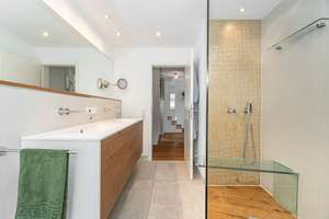 Design trifft Wohngefühl: Moderne Doppelhaushälfte in Kirchseeon/Eglharting – Die vollständige Adresse der Immobilie erhältst du vom Anbieter., 85614 Kirchseeon – Vorschaubild 28