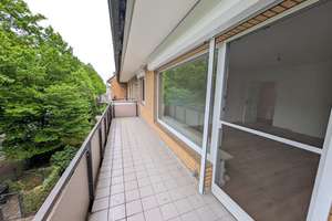 PROVISIONSFREI | Erstbezug nach Sanierung: Lichtdurchflutete 3-Zimmer-Wohnung mit 2 Balkonen &  TG – Walddörferstraße 374, 22047 Tonndorf, Hamburg – Vorschaubild 2