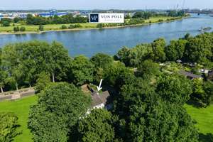 Direkte Rheinlage! Zweifamilienhaus mit ca. 200 m² Wohnfläche auf ca. 1.002 m² Grund in Duisburg Süd