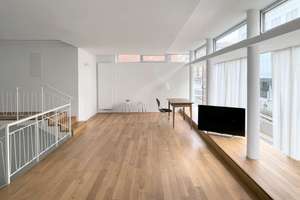Außergewöhnliche Maisonette in Stuttgart-Süd, hochwertig saniert, separater Eingang + Stellplatz – Die vollständige Adresse der Immobilie erhältst du vom Anbieter., 70178 Karlshöhe, Stuttgart – Vorschaubild 4