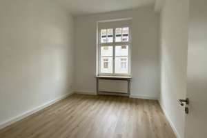Frisch renovierte  3 Zimmer, Küche, Diele, Bad in  Mülheim – Bergisch Gladbacher Str. 99, 51065 Mülheim (Ortsteil), Köln – Vorschaubild 4