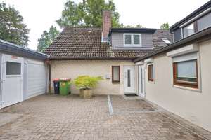 Zweifamilienhaus in Hamburg-Poppenbüttel – Die vollständige Adresse der Immobilie erhältst du vom Anbieter., 22399 Poppenbüttel, Hamburg – Vorschaubild 7