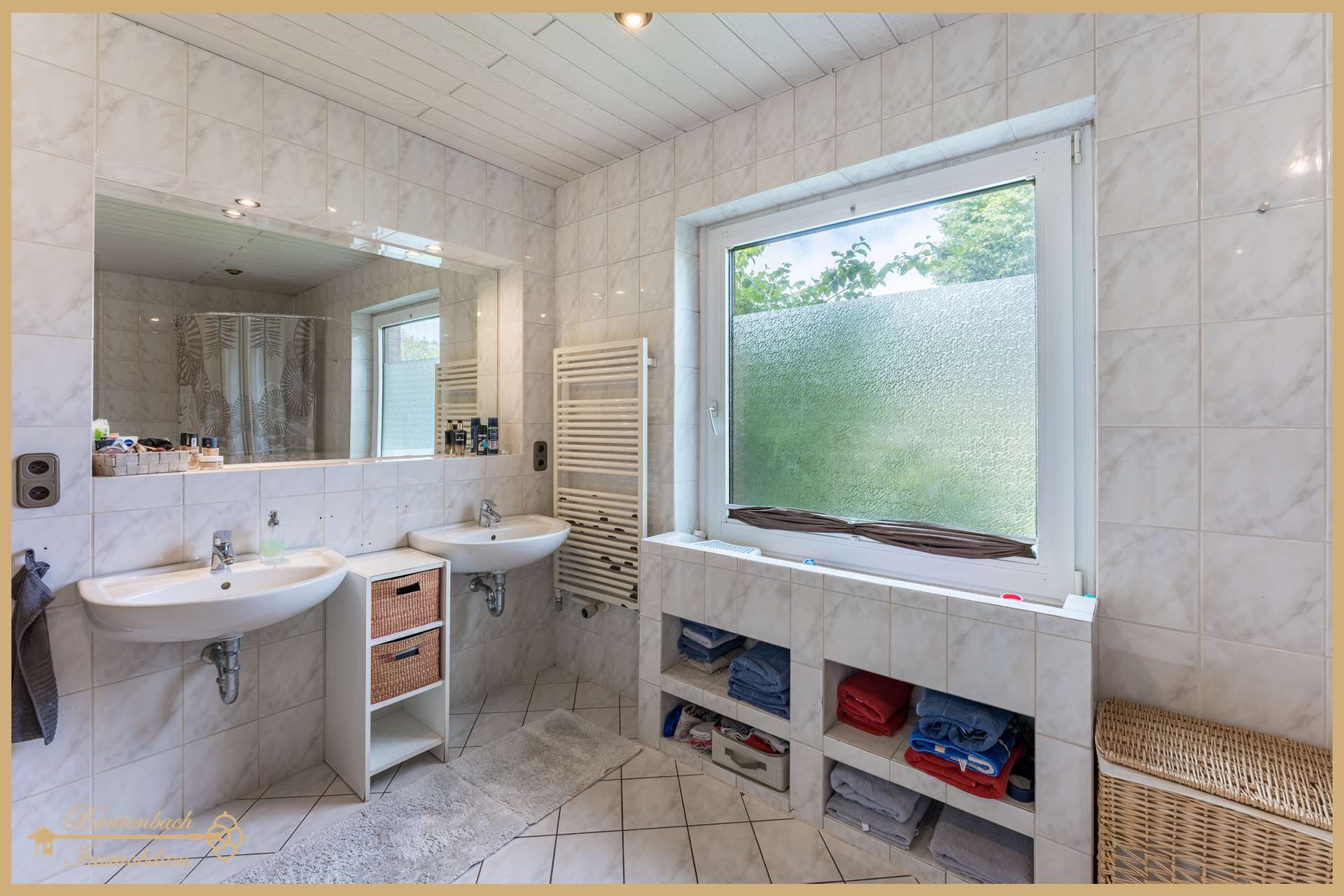 Immobilie in Berne - Großzügiges Ein- bis Zweifamilienhaus mit viel Platz und eigenem Garten - Bild 7