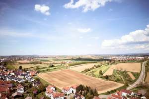 Haus im Haus für Familien. Wohnung mit großem Garten in ruhiger Lage – Die vollständige Adresse der Immobilie erhältst du vom Anbieter., 71364 Winnenden – Vorschaubild 8
