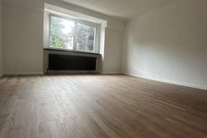 Helle 4-Zimmer-Wohnung im Dachgeschoss – modernisiert, ca. 104 m² – Königsbergerstr. 38, 42277 Oberbarmen, Wuppertal – Vorschaubild 6