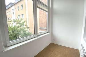 2 Zi.-Altbau-Whg mit Wintergarten in ruhiger bevorzugter Wohnlage, Nähe Jasperallee/ Theater – Die vollständige Adresse der Immobilie erhältst du vom Anbieter., 38102 Östliches Ringgebiet, Braunschweig – Vorschaubild 8