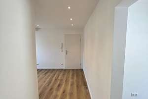 Kessenich , 2 Zimmer + große Küche !  Komplett saniert und bezugsbereit ! – Karthäuserplatz 13-15, 53129 Kessenich, Bonn – Vorschaubild 7