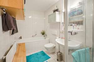 schöne 3,5 Zi. Wohnung Luginsland an den Weinbergen mit TG Stellplatz, 2 Balkone – Maximilianstr 4, 70327 Luginsland, Stuttgart – Vorschaubild 15