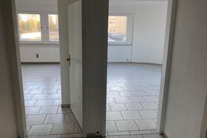 helle 2-Raum-Wohnung im Herzen von Lebenstedt – Chemnitzer Str. 86, 38226 Lebenstedt, Salzgitter – Vorschaubild 3
