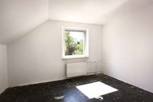 Einfamilienhaus mit 109 m² Wohnfläche in Berlin-Kladow – Die vollständige Adresse der Immobilie erhältst du vom Anbieter., 14089 Kladow, Berlin – Vorschaubild 9