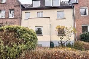 geräumiges Einfamilienhaus mit Potenzial in guter Stadtlage