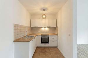 Frisch sanierte 2-Zimmer Wohnung mit Terrasse in Regensburger Toplage! – Die vollständige Adresse der Immobilie erhältst du vom Anbieter., 93053 Galgenberg, Regensburg – Vorschaubild 12