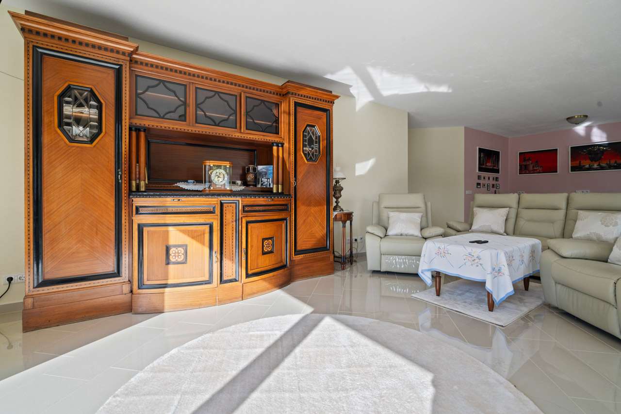 Immobilie in Schwarz - Preisoffensive! Wohnen und Vermieten in perfekter Kombination! - Bild 8