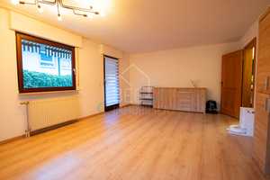 Ruhige Wohnlage mit Garten und Gestaltungsspielraum – Schwäbisch Hall (Kreis) – Vorschaubild 4
