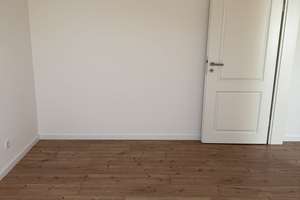 Erstbezug nach Sanierung -  3 Zimmer Altbauwohnung mit Deckenhöhe bis 4 m in Pempelfort – 40476 Pempelfort, Düsseldorf – Vorschaubild 9