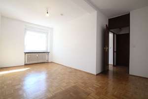 Grüne Sicht und nah am Rhein - 3 Zimmer mit Sonnenbalkon und Einzelgarage – Die vollständige Adresse der Immobilie erhältst du vom Anbieter., 53175 Plittersdorf, Bonn – Vorschaubild 12