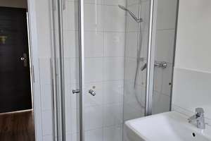 **Moderne 2-Zimmer-Wohnung – Erstbezug nach Komplettsanierung!** – Mülheimer Str. 80, 45145 Frohnhausen, Essen – Vorschaubild 2