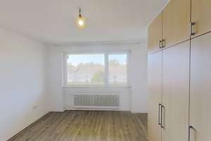 Gemütliche 3-Zimmer-Wohnung mit BALKON und viel Komfort in Paderborn-Sennelager – Lahrkampstraße 9, 33104 Schloß Neuhaus, Paderborn – Vorschaubild 4