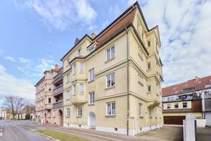***Dachterrasse, Garage und besondere Aufteilung: Wohnung im Thelottviertel mit Hausflair!*** – Die vollständige Adresse der Immobilie erhältst du vom Anbieter., 86150 Rosenau- und Thelottviertel, Augsburg – Vorschaubild 8