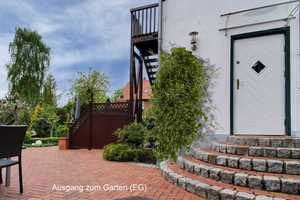 Weiße Stadtvilla in Travemünde. 200 m von der Trave entfernt. In gehobener Wohnlage von Travemünde. – Am Lotsenberg 11, 23570 Lübeck – Vorschaubild 22